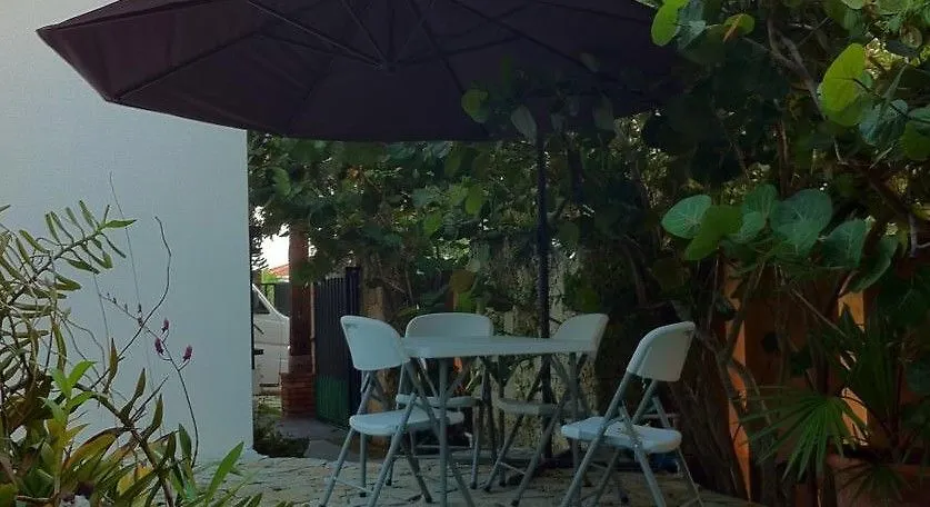 Manaya Bed & Breakfast Punta Cana 2*,