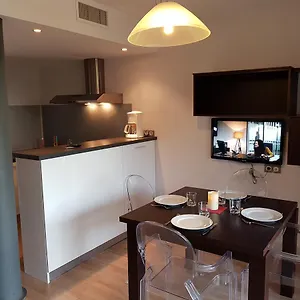 Aparthotel Mas De Valrugues Holifrance